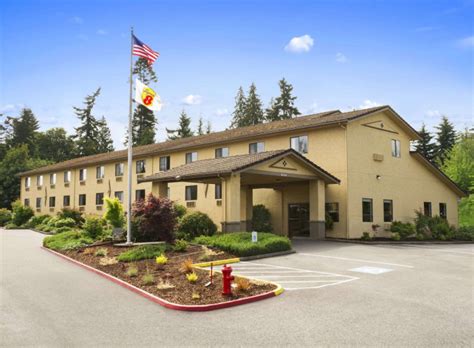 Super 8 by Wyndham Port Angeles at Olympic National Park.